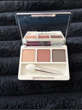 Clinique Limited Edition All About Shadow Trio